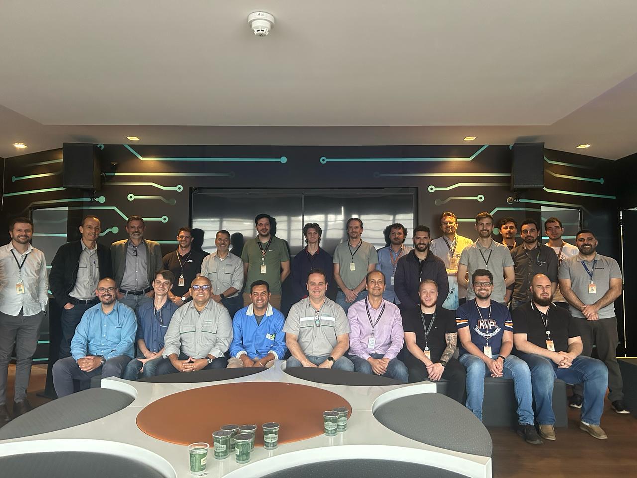 TechnNOVA realiza workshop na Marcopolo, em Caxias do Sul (4).jpeg