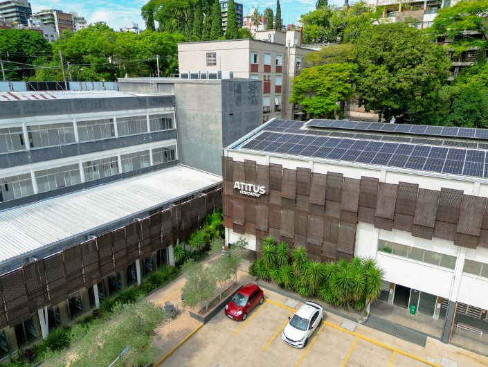 Cursos avaliados e lista de alunos